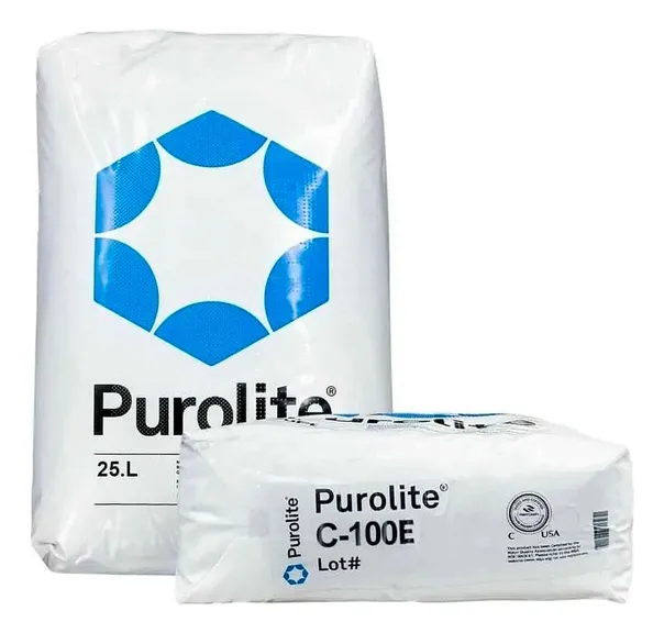 Resina catiónica marca Purolite, modelo C120E.